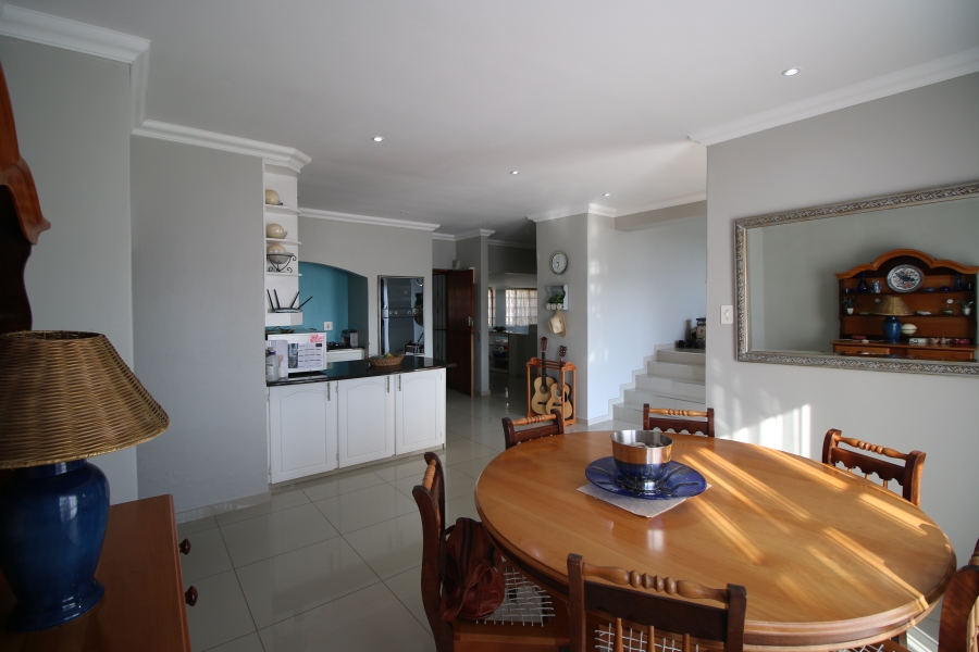 3 Bedroom Property for Sale in Beacon Bay North Eastern Cape